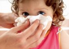 Как лечить насморк и кашель у ребенка с помощью народной и традиционной медицины